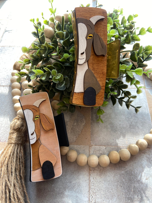 Goat Hair Clip