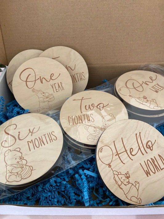 Monthly Baby Milestones 7 Designs to choose from!!!!